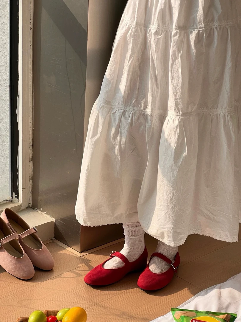 568-1浅口玛丽珍百搭休闲半身裙（芭宝尚鞋）