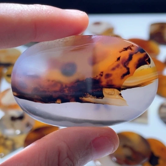 玛瑙/玉髓颈饰未镶嵌