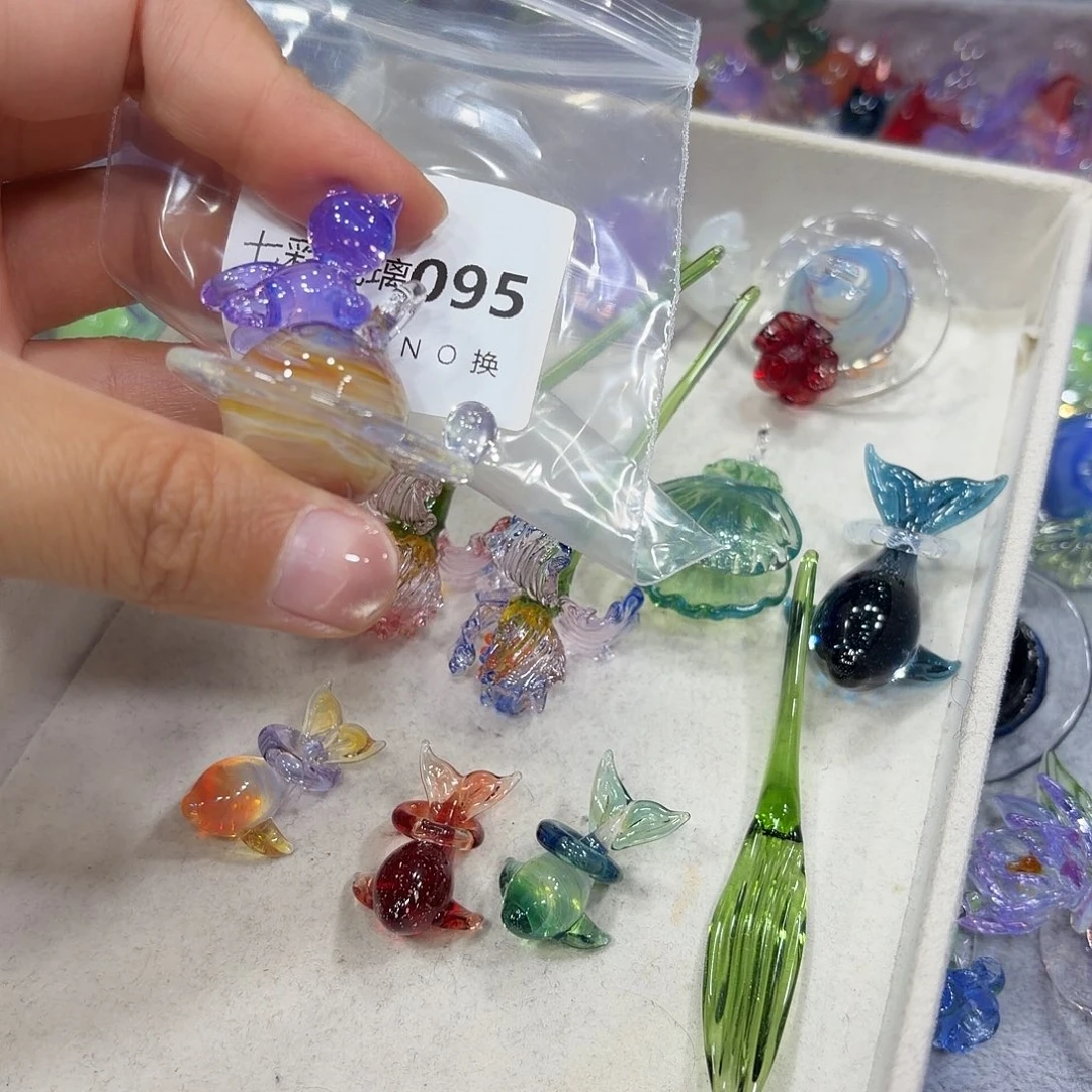 蜀***客琉璃95十一个星球玫瑰
