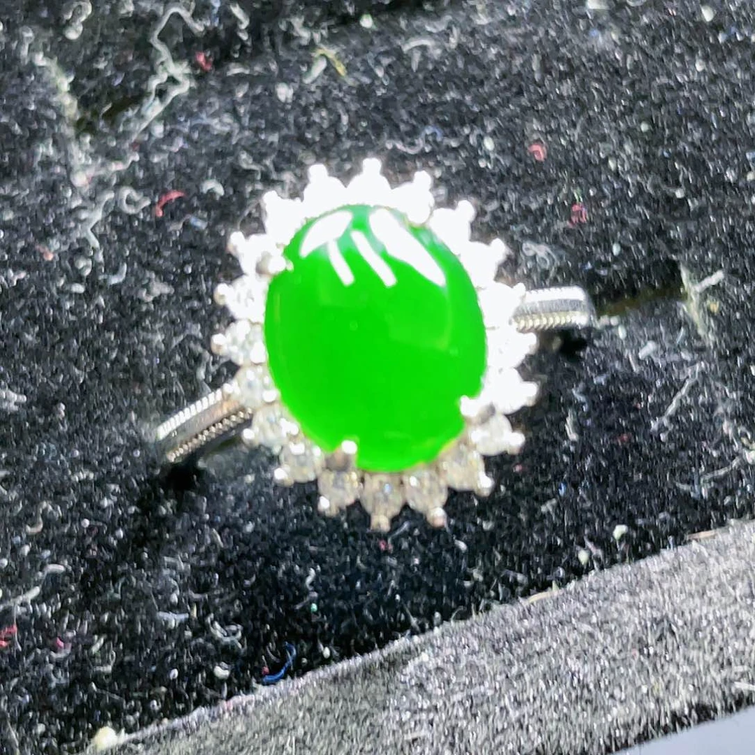 翡翠颈饰未镶嵌41，