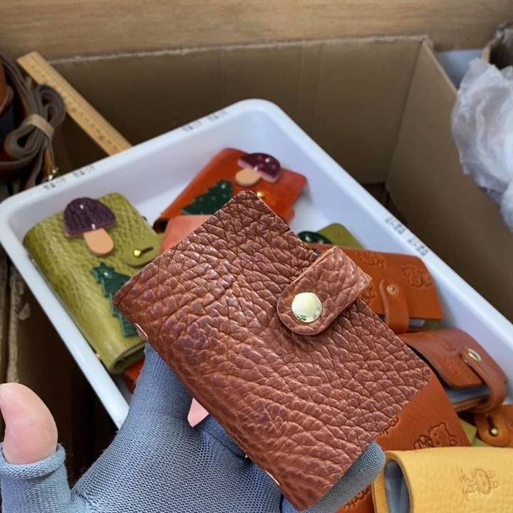 头层牛皮卡包20卡