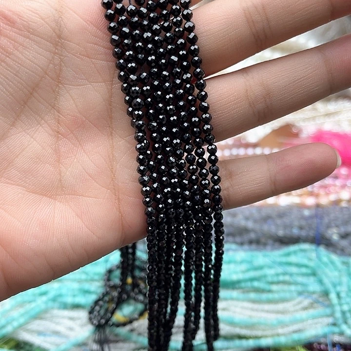 未镶嵌玛瑙/玉髓珠宝半成品一条3mm左右黑尖晶刻面