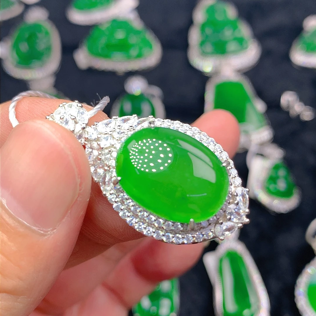 翡翠银S925镶嵌颈饰你