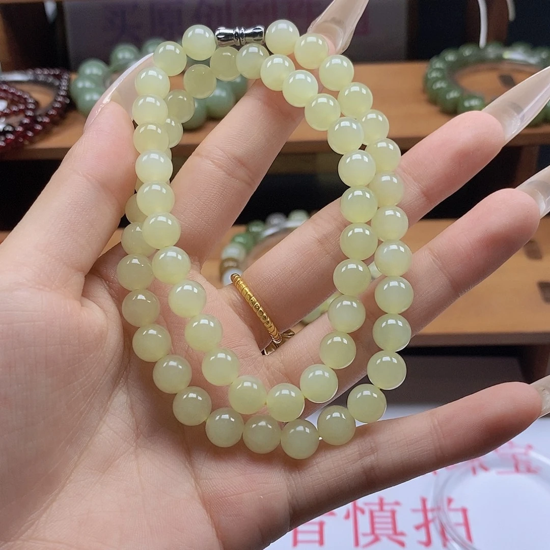 颈饰未镶嵌和田玉（黄玉）