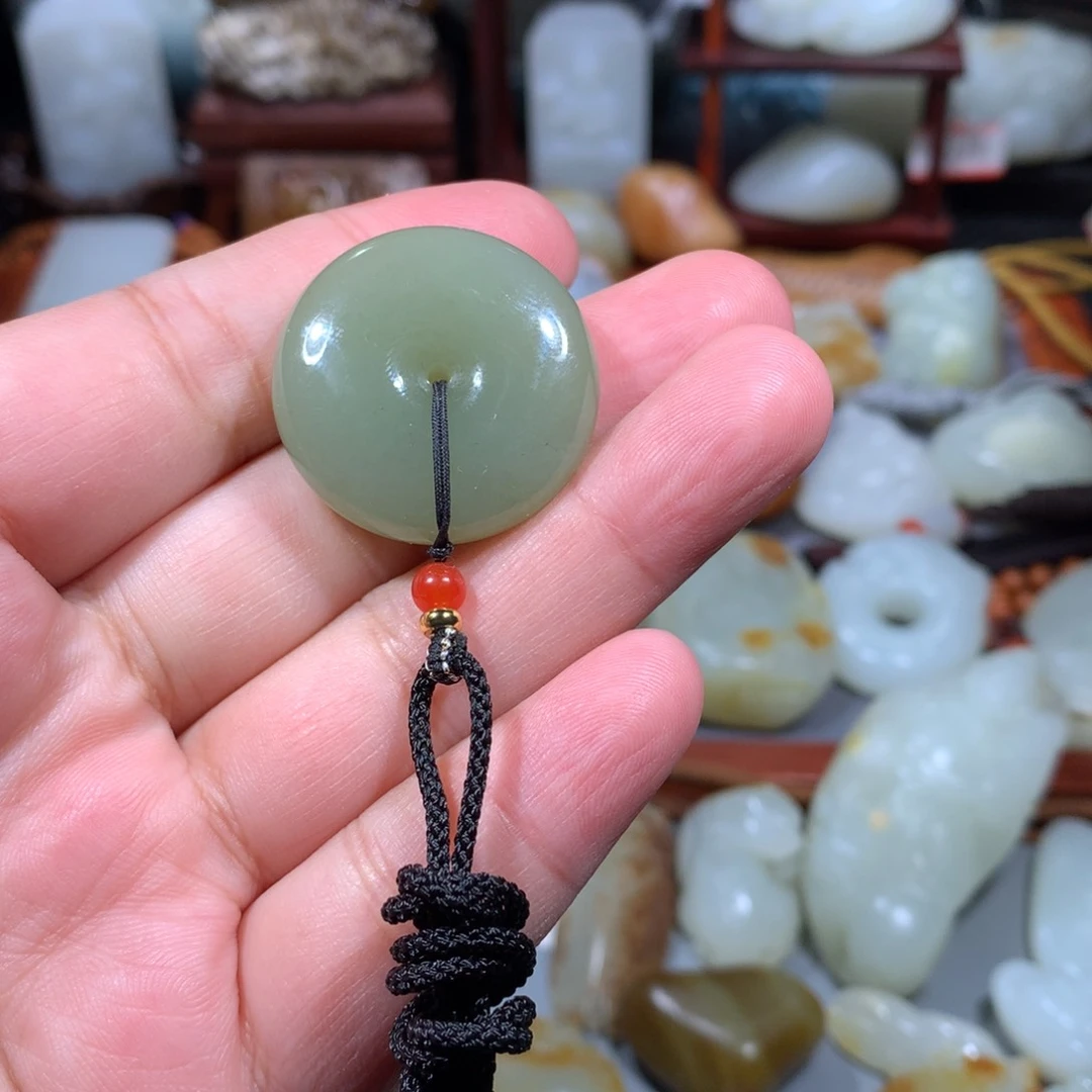 和田玉颈饰未镶嵌华