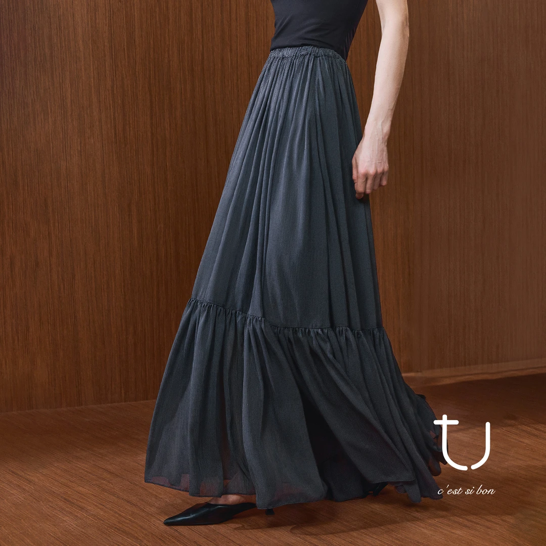 TU女装 星芒 松紧高腰a字大摆半身裙2025夏季新款复古波点长裙子