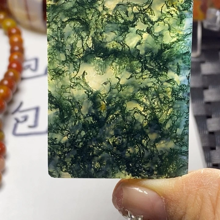 玛瑙/玉髓颈饰未镶嵌金*