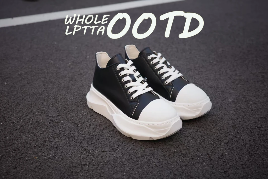 OESY男鞋新款百搭小众设计时尚拼接百搭复古黑色通用韩版皮面板鞋