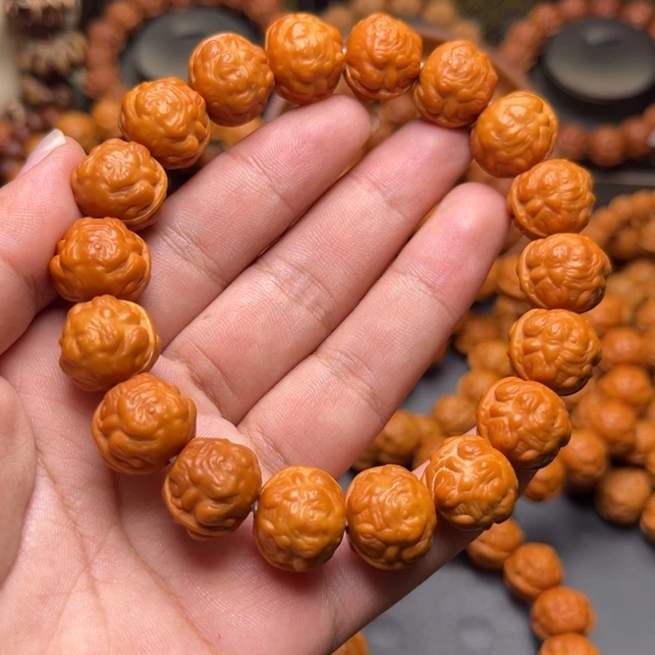 猴头核桃吊坠1.5尺寸18颗蟾王