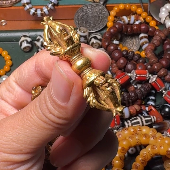 大***爱铜铁合金类喜马拉雅扎西德勒