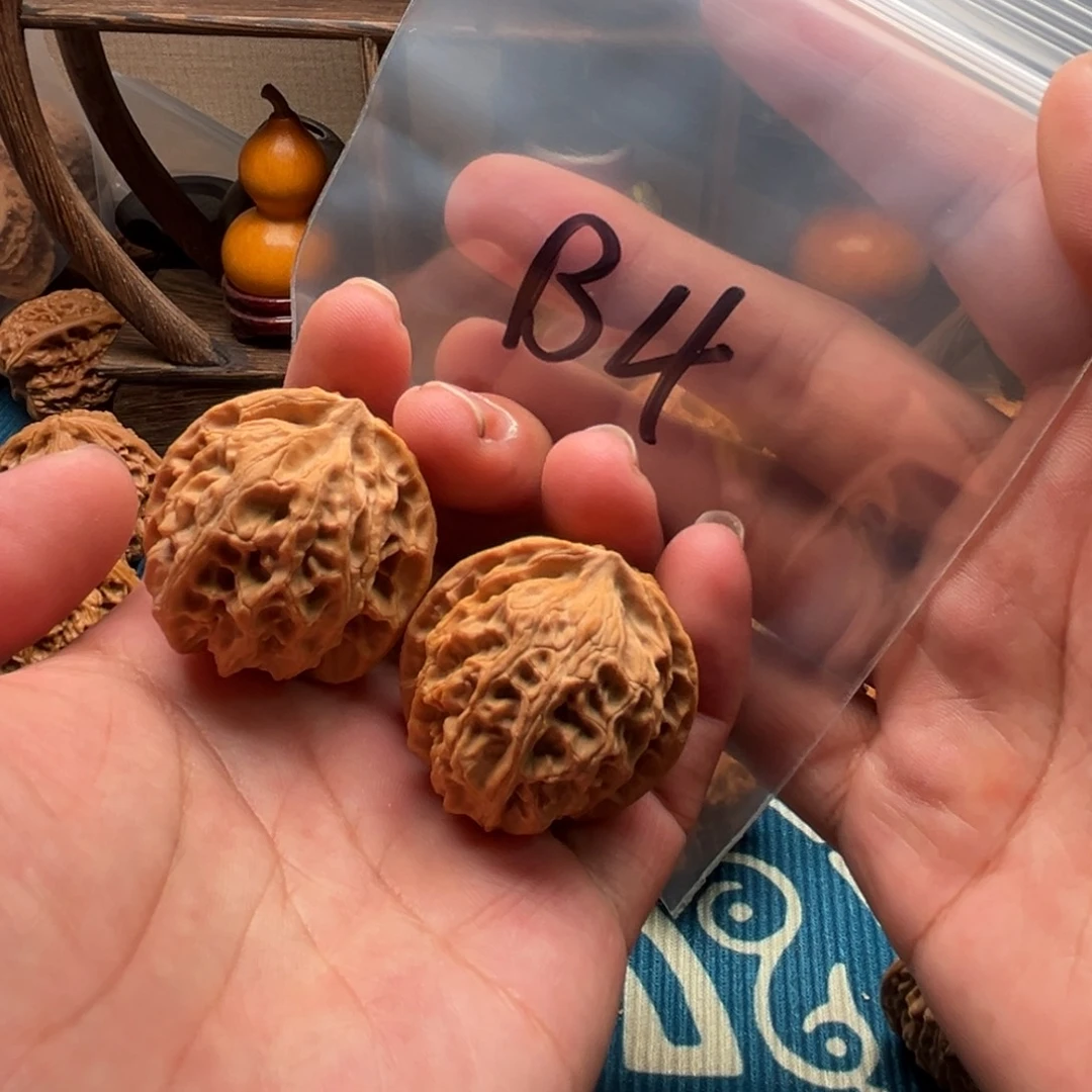 文玩核桃吊坠苹果圆