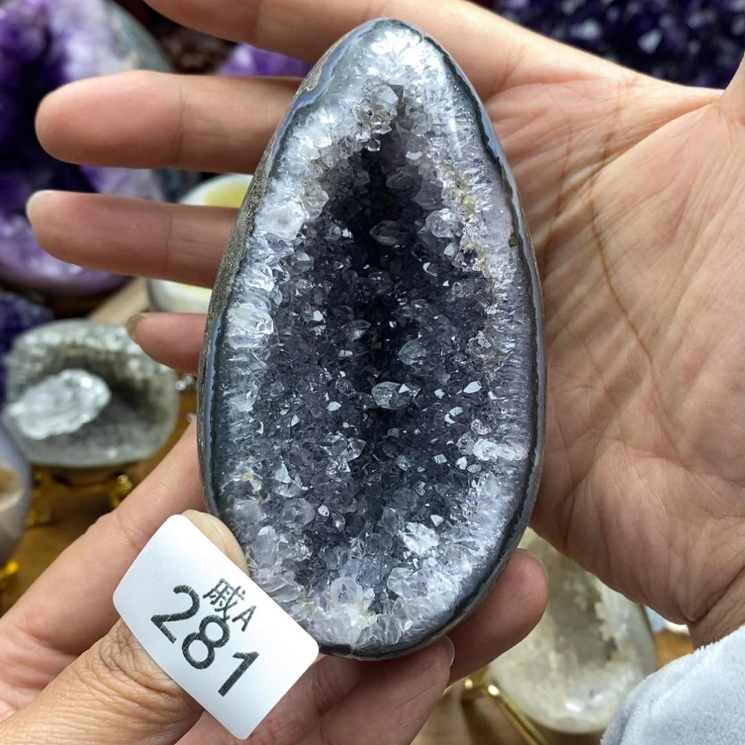 大型摆件（非配饰）未镶嵌水晶