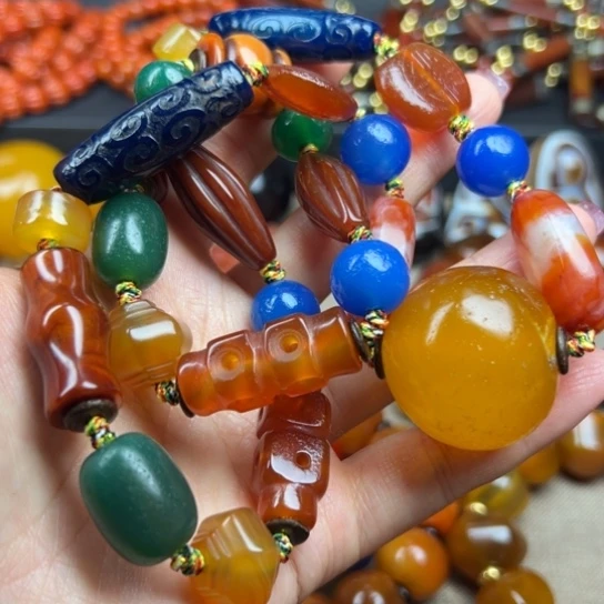 玛瑙/玉髓颈饰未镶嵌