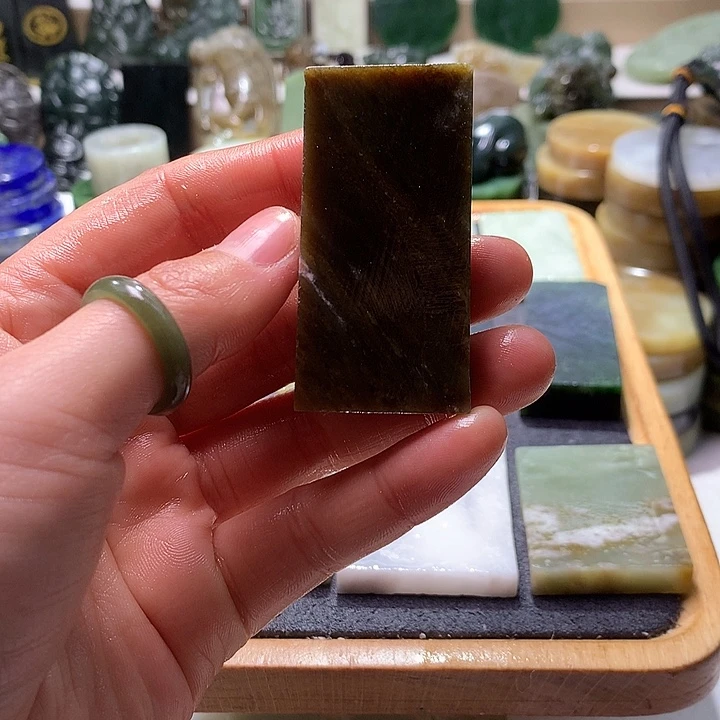 和田玉未镶嵌珠宝半成品