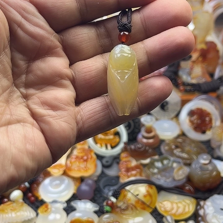 玛瑙/玉髓未镶嵌颈饰