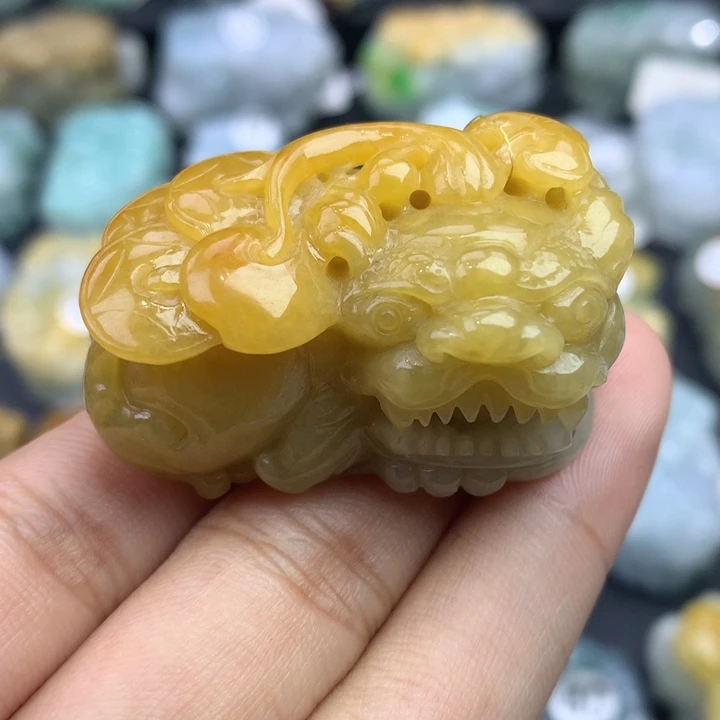 翡翠颈饰未镶嵌隐*天然缅甸翡翠