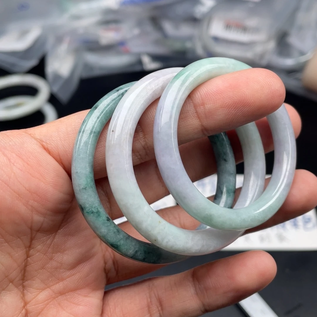 翡翠手镯未镶嵌38-44备注圈口