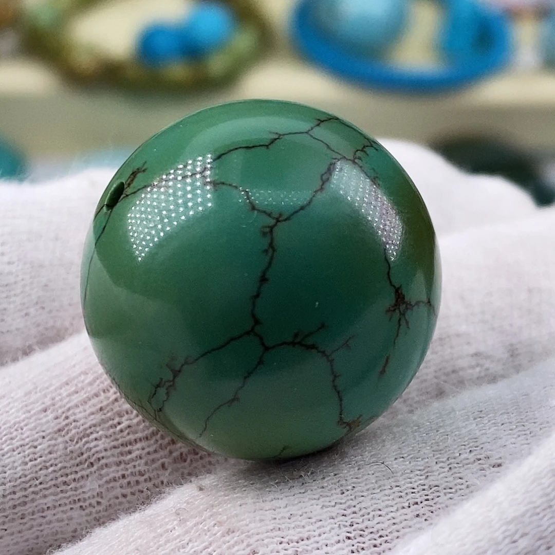 大***海绿松石未镶嵌珠宝奇石