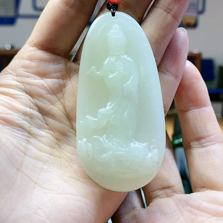 【闪购商品】颈饰未镶嵌和田玉