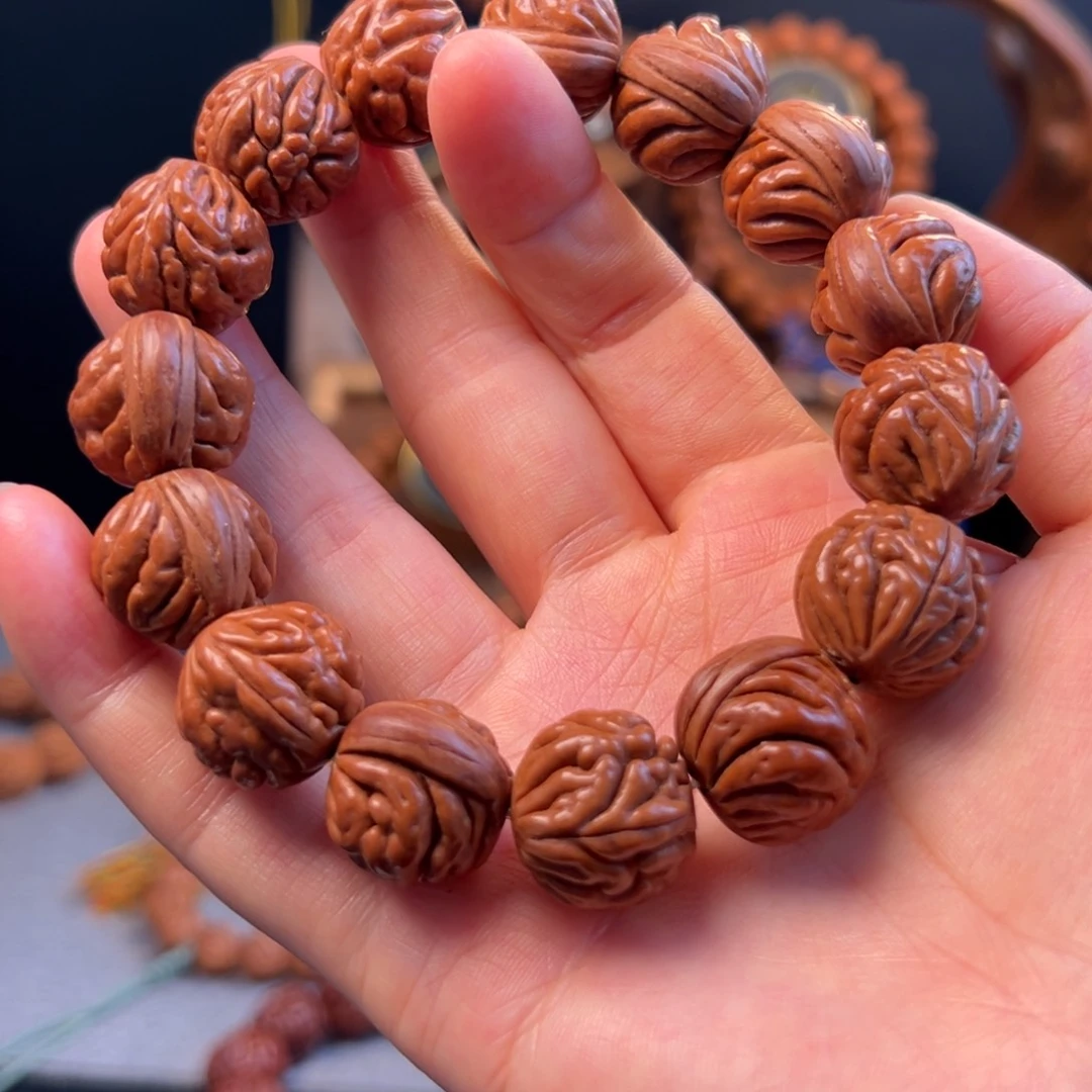 【闪购商品】桃核手串19野生豹子头