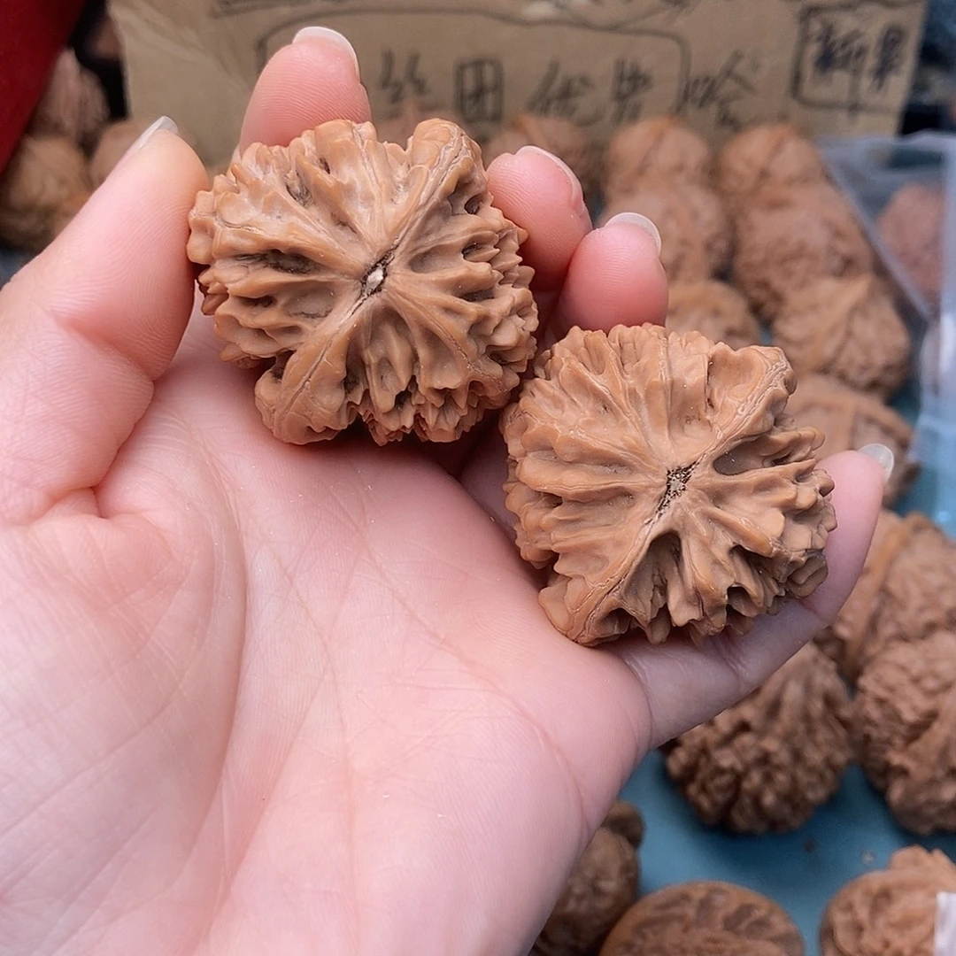 文玩核桃吊坠招财鼠1