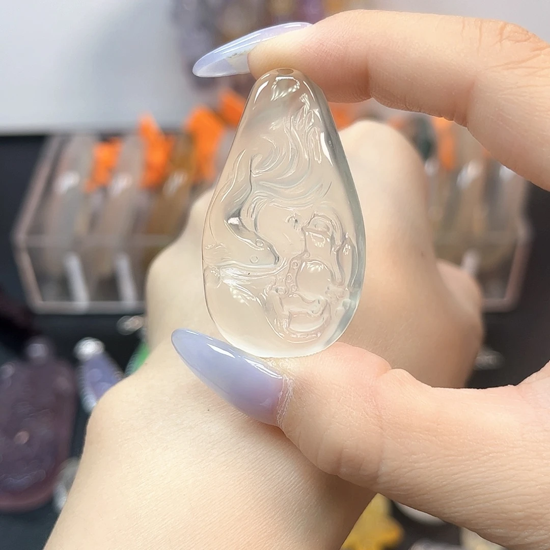 玛瑙/玉髓未镶嵌颈饰