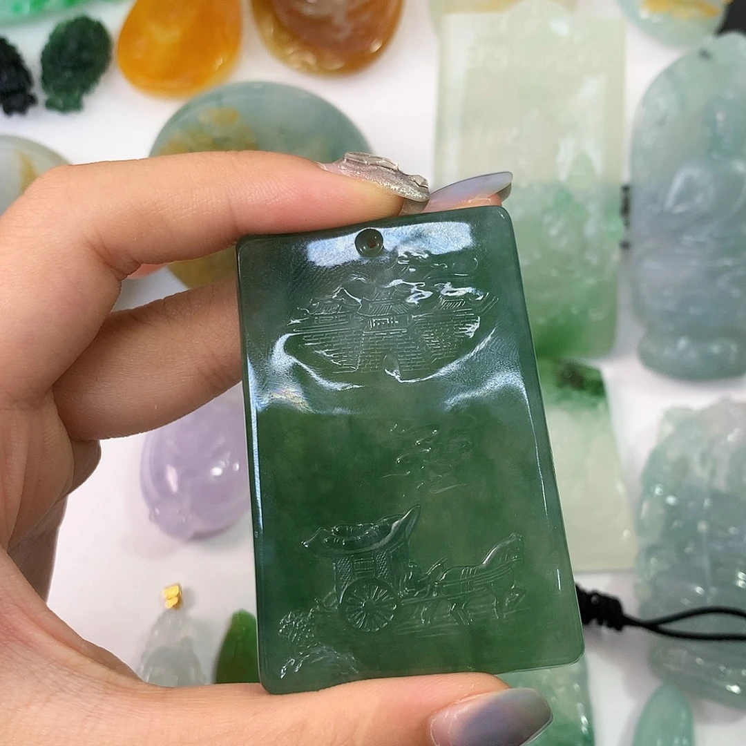 定制翡翠未镶嵌冰蓝水绿山水牌