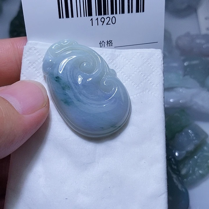 翡翠未镶嵌颈饰天光墟翡翠市场现金代购