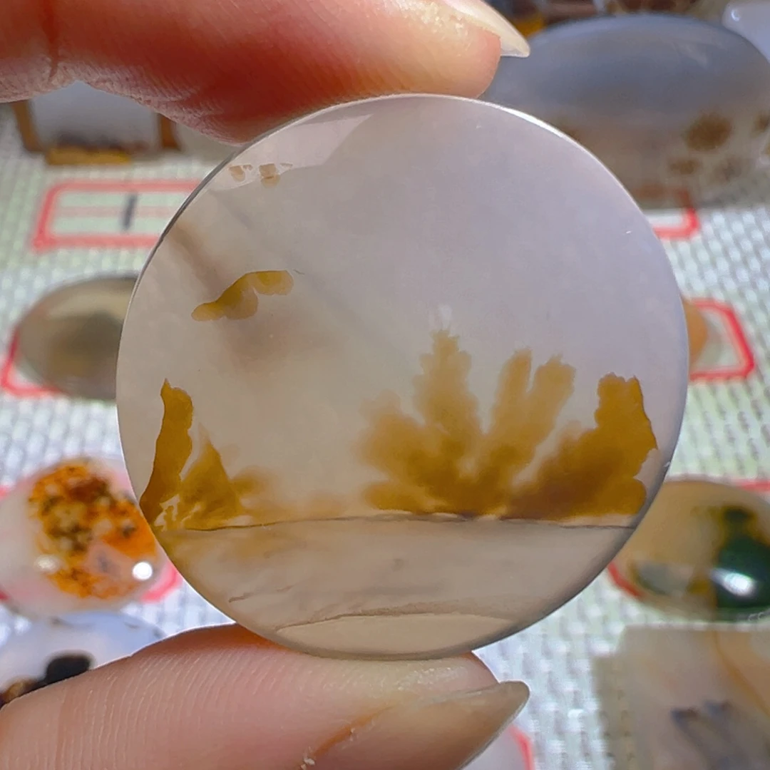 玛瑙/玉髓颈饰未镶嵌