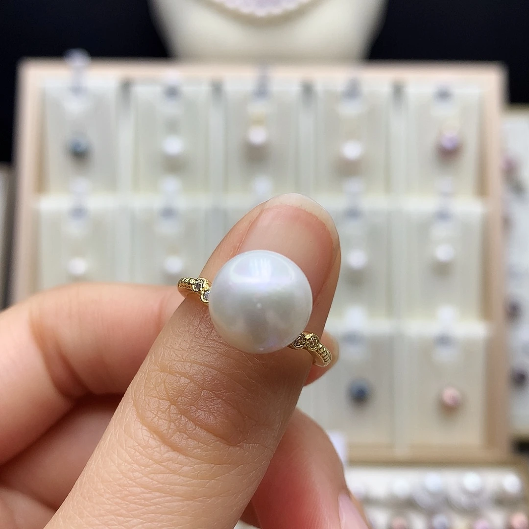 淡水珍珠合金颈饰