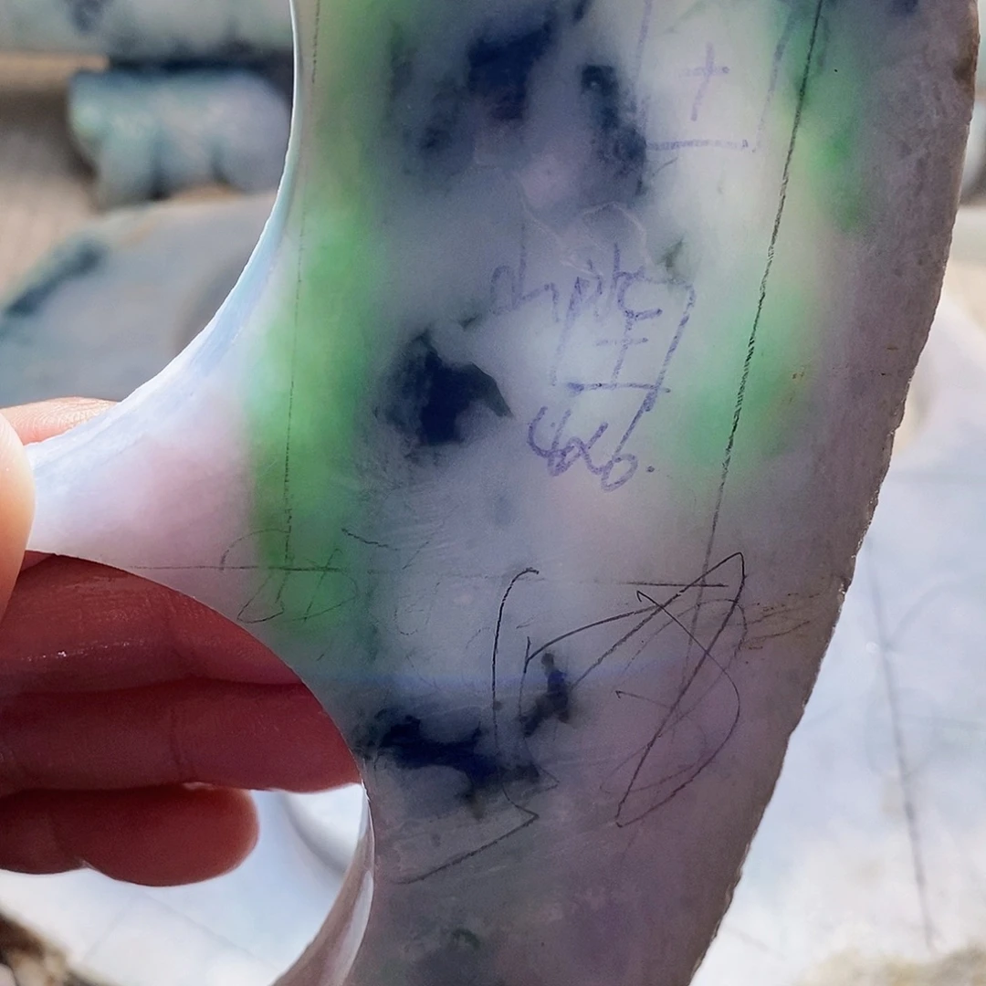 翡翠未镶嵌颈饰558