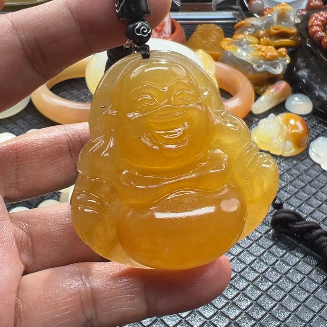 石英质玉未镶嵌颈饰