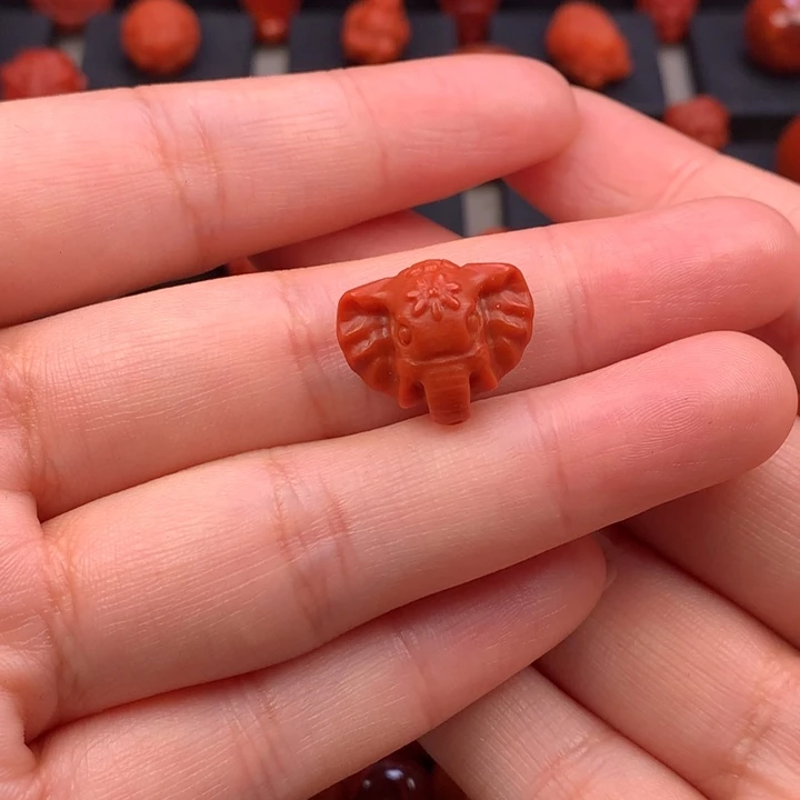 南红玛瑙未镶嵌象神背云17MM+
