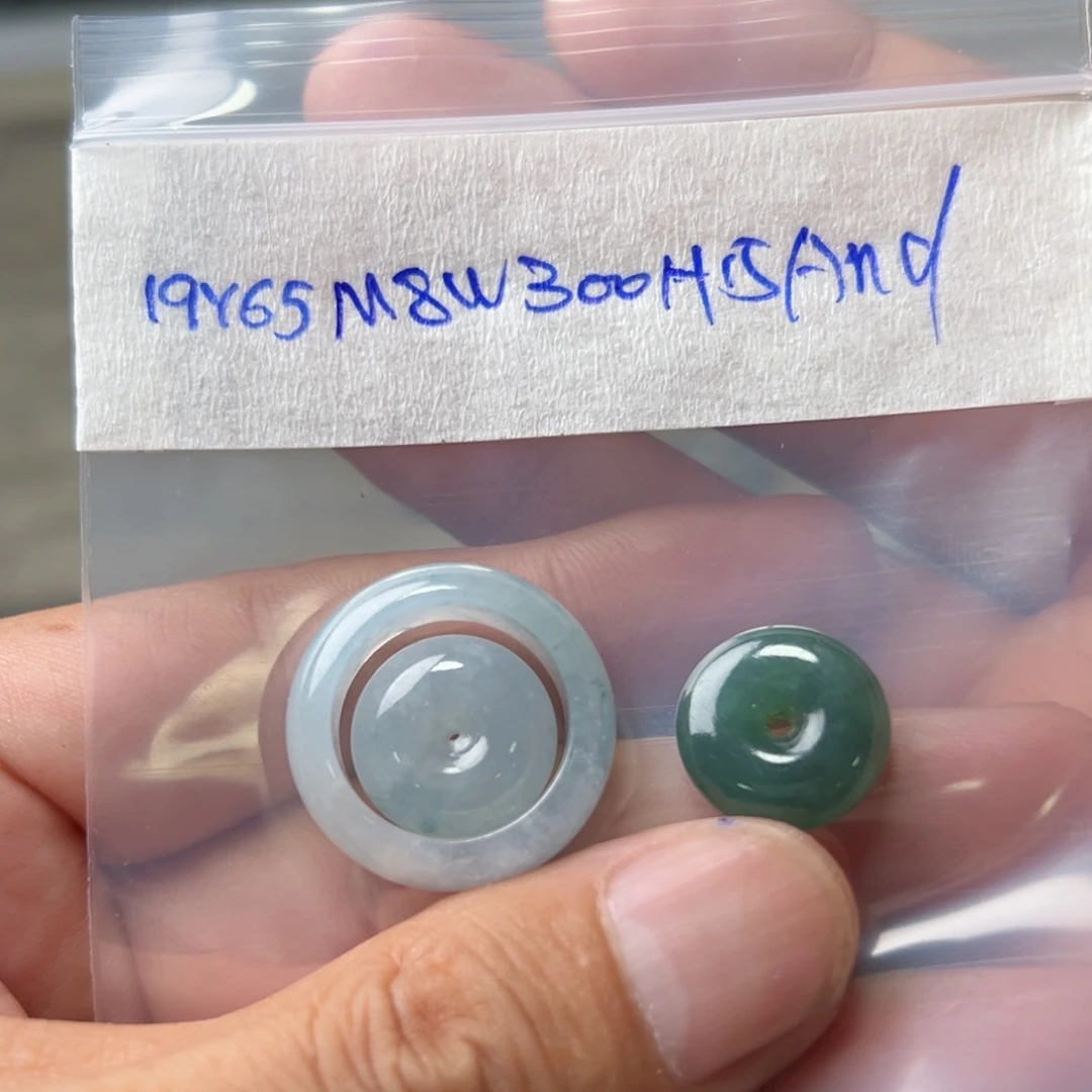 定制翡翠未镶嵌A****a戒