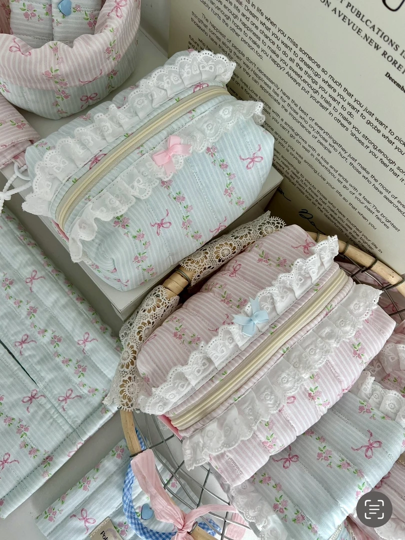 韩系小碎花蝴蝶结手作化妆包