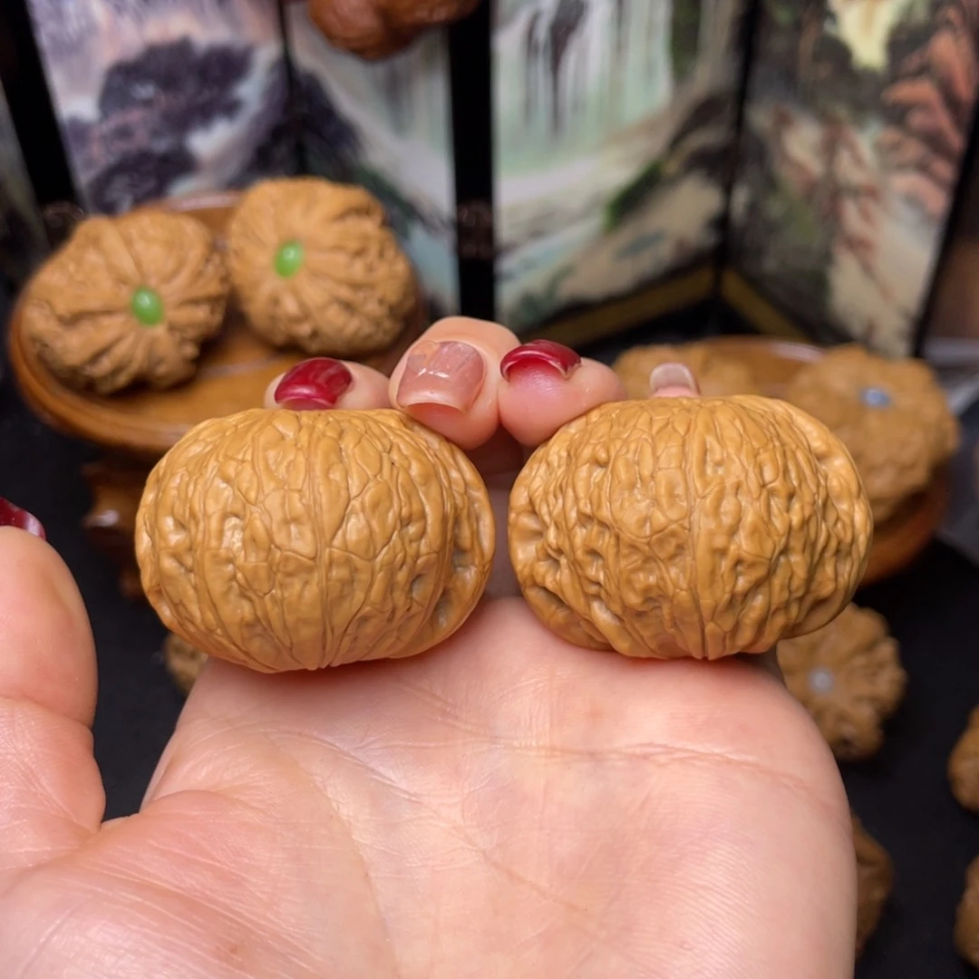 文玩核桃把件高*41铁锤