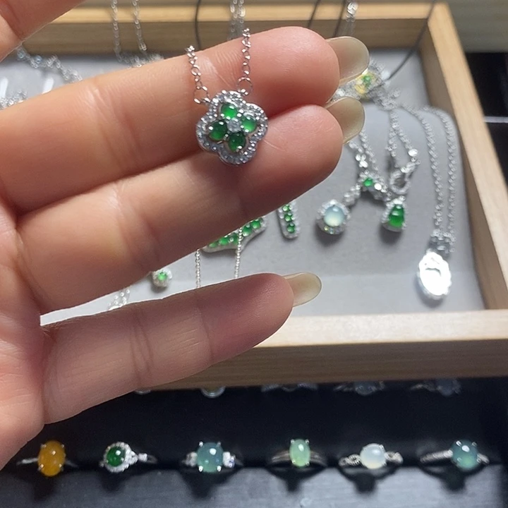 翡翠银S925镶嵌戒指项链