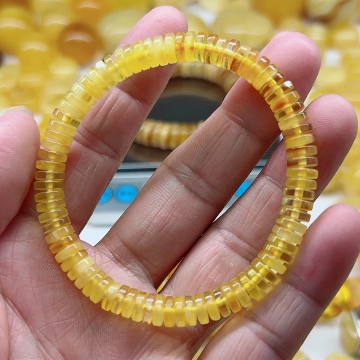 未镶嵌琥珀（矿物珀）裸石