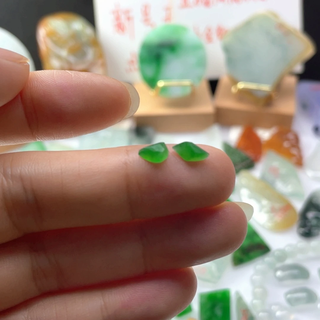 未镶嵌定制翡翠天然缅甸翡翠
