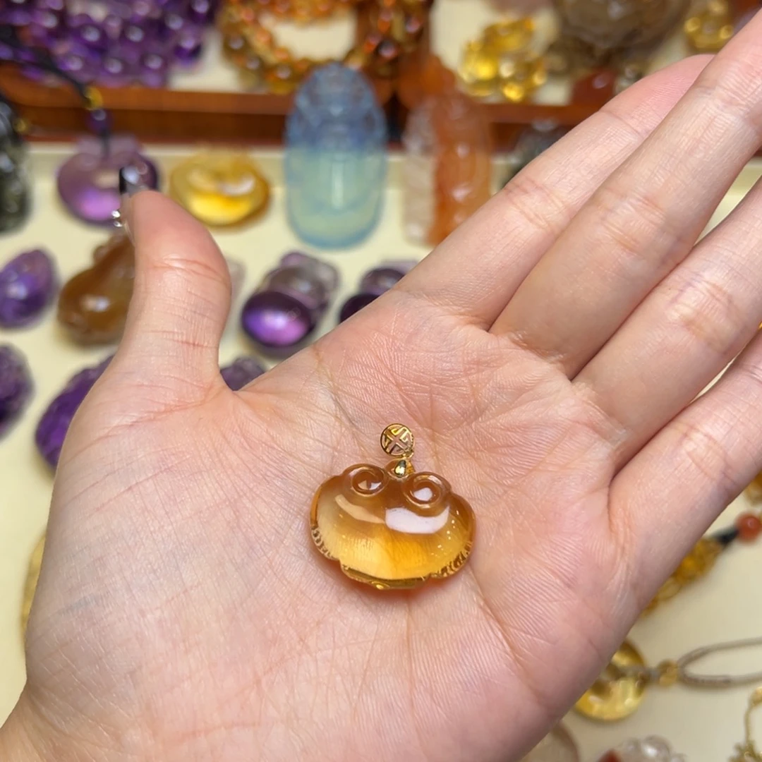 *****18K金镶嵌吊坠(不含链)水晶