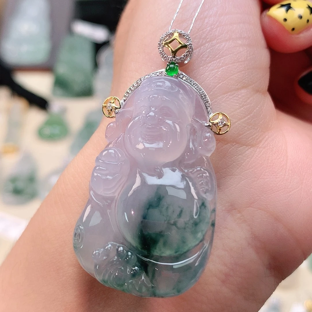 翡翠18K金镶嵌颈饰财神爷