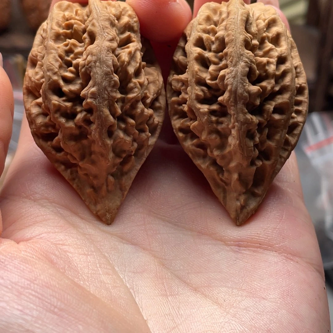 文玩核桃把件楸刀鱼112