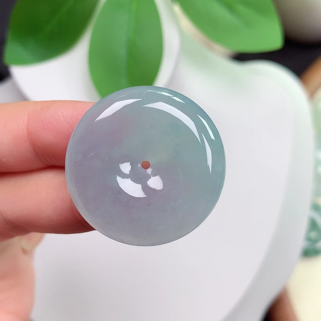 颈饰未镶嵌翡翠平安扣 28.7x6.4mm
