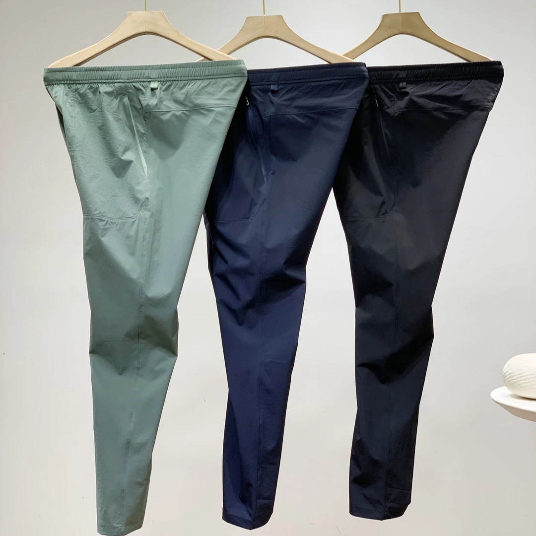 LU平替 男士户外运动速干轻便休闲裤锥形松紧腰休闲裤 男裤2093