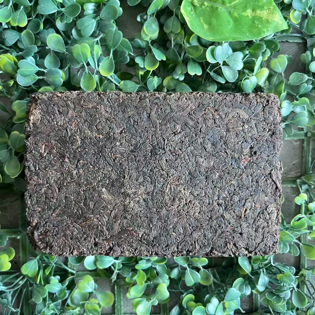 雨腾古茶 B映楼 老料“Z强S”老铁砖300g/砖（7月13）