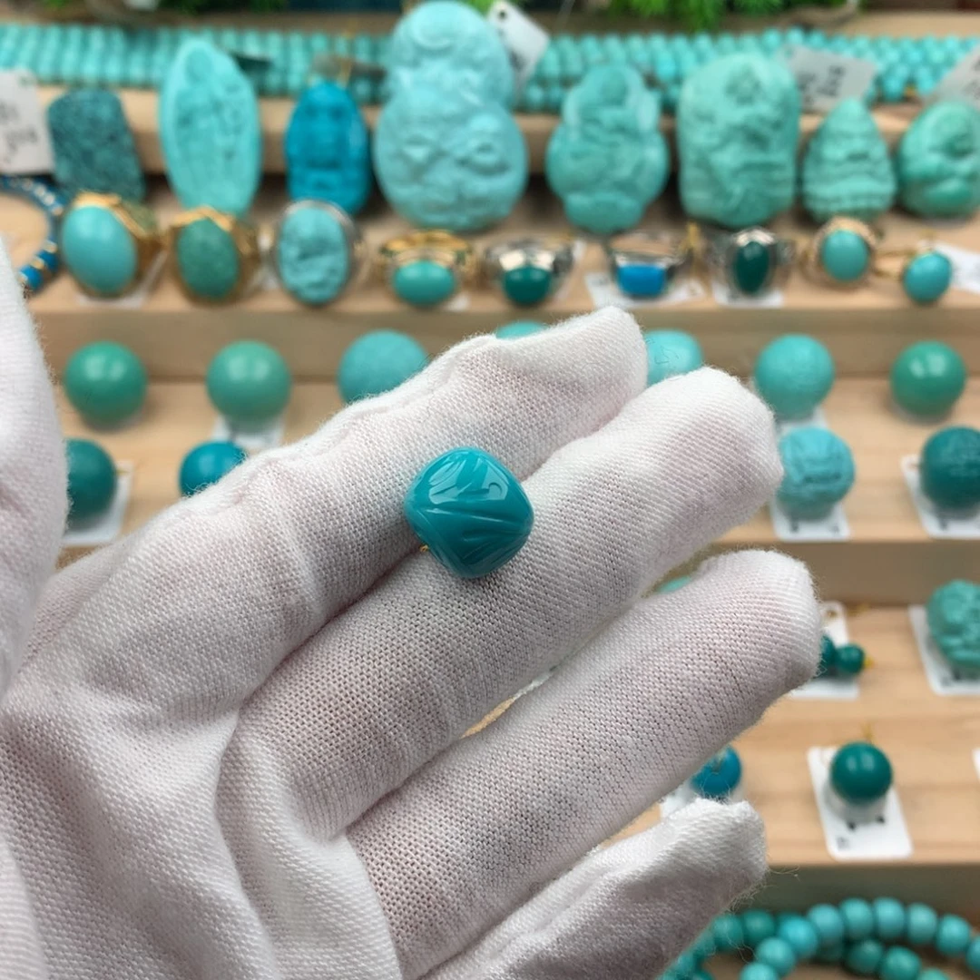 绿松石配饰未镶嵌12.7-11.0