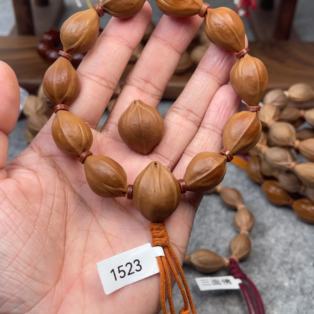 M***x橄榄核手串/手链15三面佛