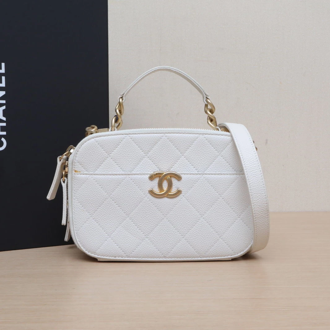 95新 Chanel/香奈儿 【双双满减】双C 手柄 相机包 白色27开