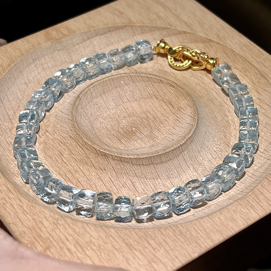 爆闪高净托帕石手链   KT24040854