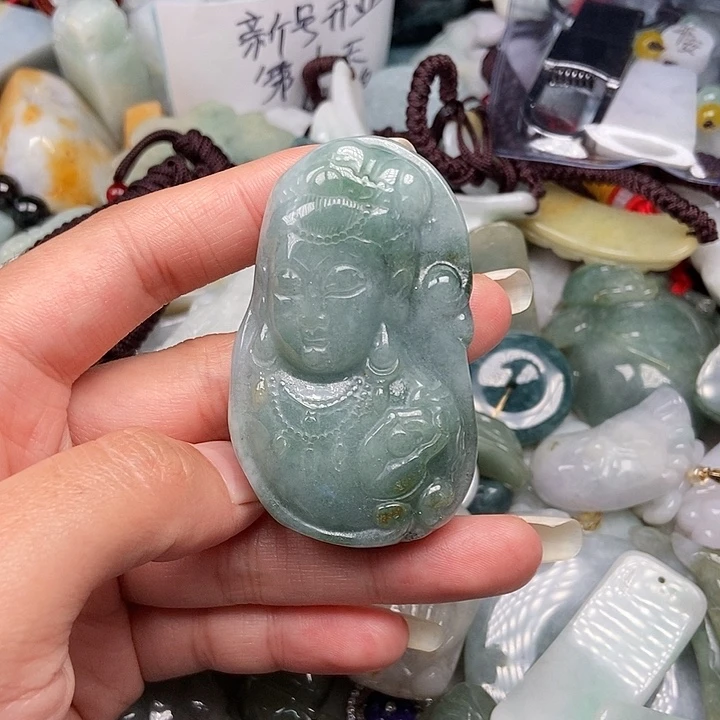 未镶嵌挂件翡翠翡翠